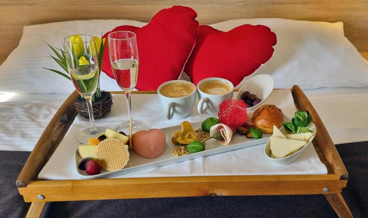 Sobe Bernarda Bed & Breakfast Вараждинске Топлице Екстериор снимка