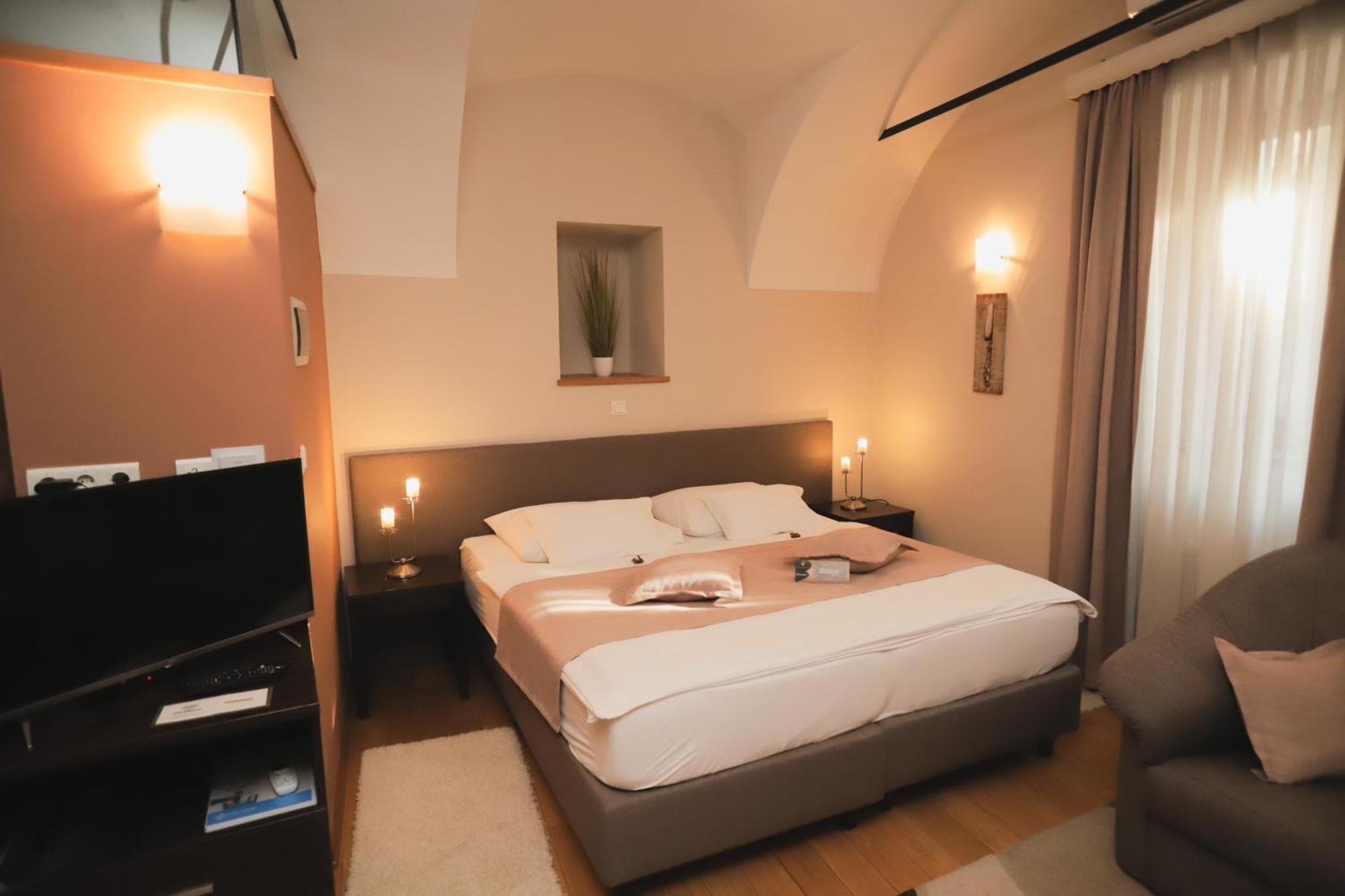 Sobe Bernarda Bed & Breakfast Вараждинске Топлице Екстериор снимка