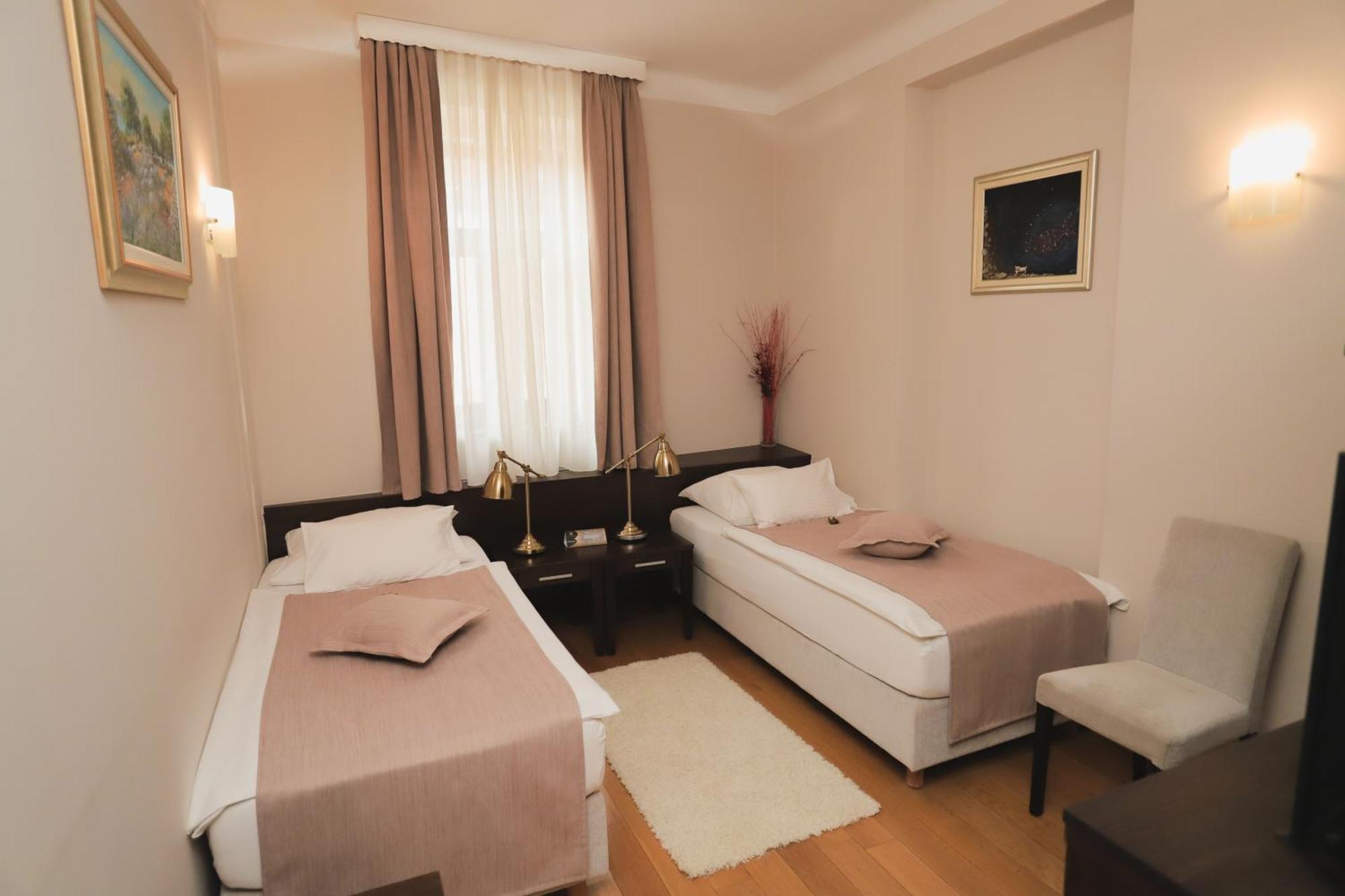 Sobe Bernarda Bed & Breakfast Вараждинске Топлице Екстериор снимка